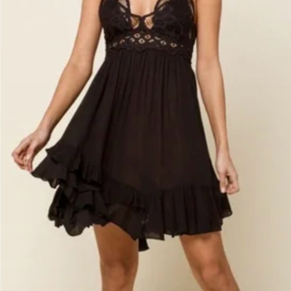 Elegant Black Lace Dress